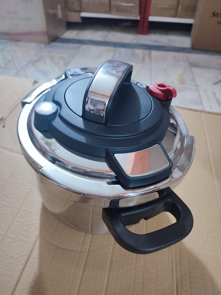 STEAMPUNK Stainless Steel Clipso Pressure Cooker